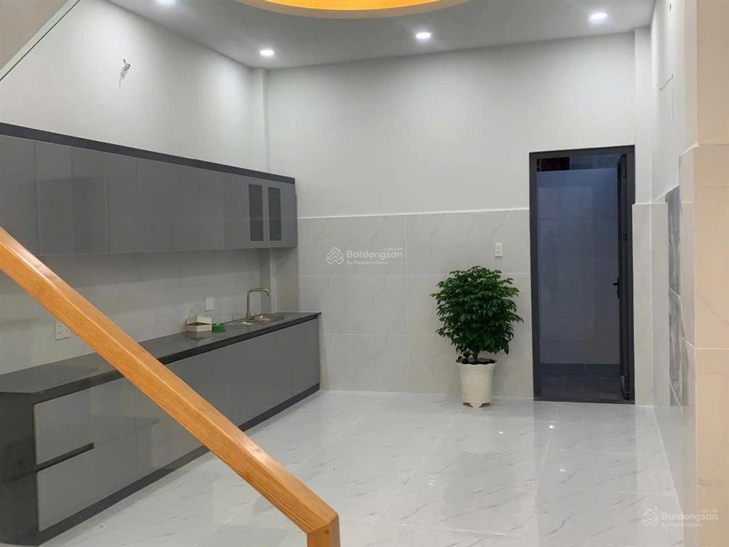 Bán nhà 1/ lê văn việt sát khu công nghệ cao gần ngã ba long thạnh mỹ