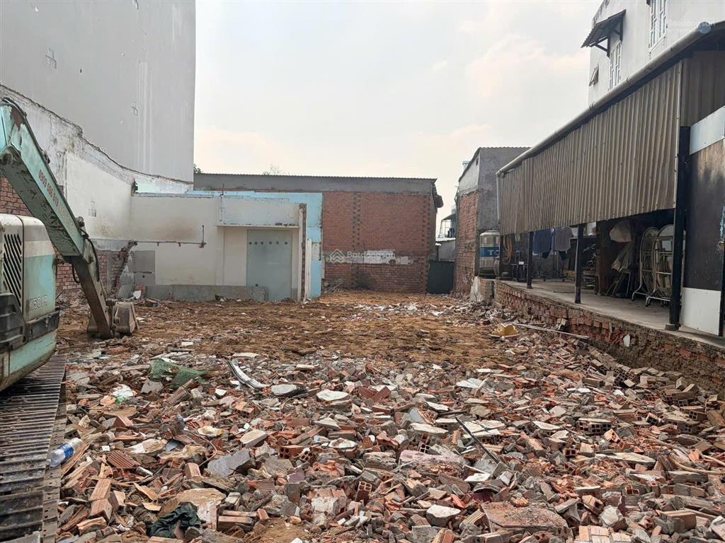 Cho thuê mặt bằng làng tăng phú quận 9