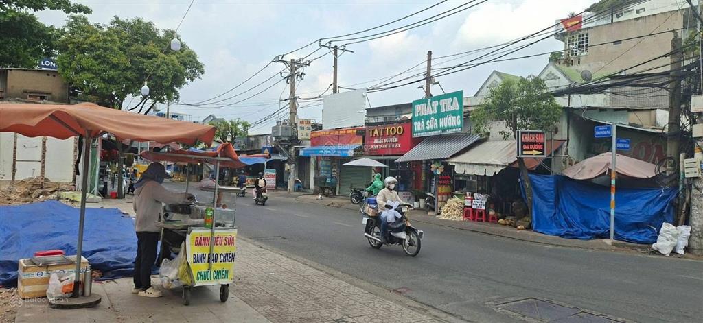 Bán nhà mặt tiền đường số cách đặng văn bi 10m