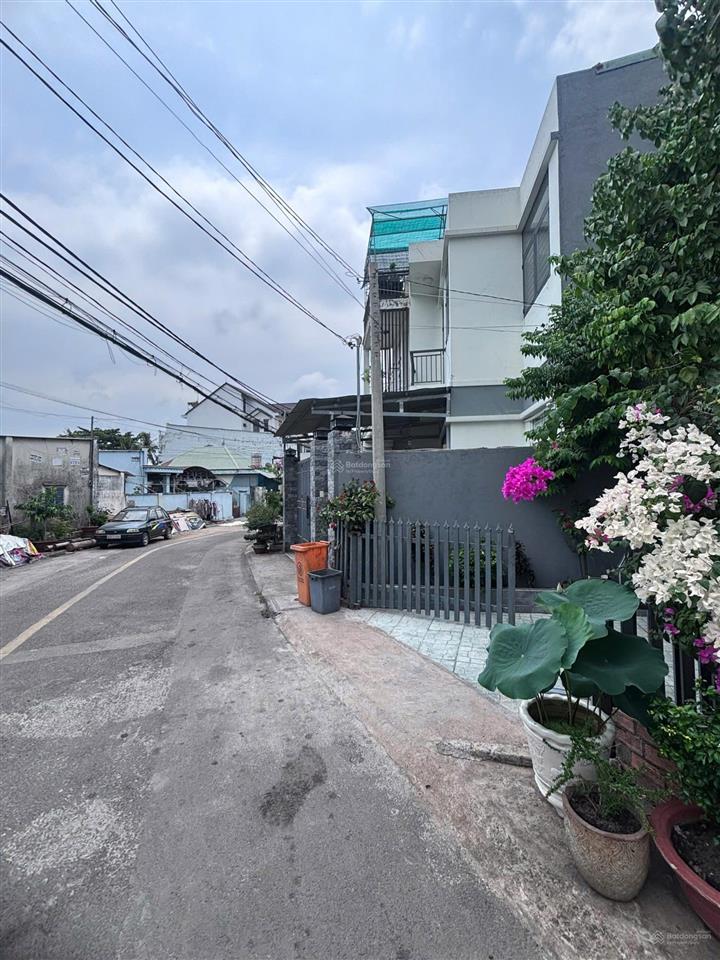 Bán nhà mặt tiền đường 2, p tăng nhơn phú b quận 9
