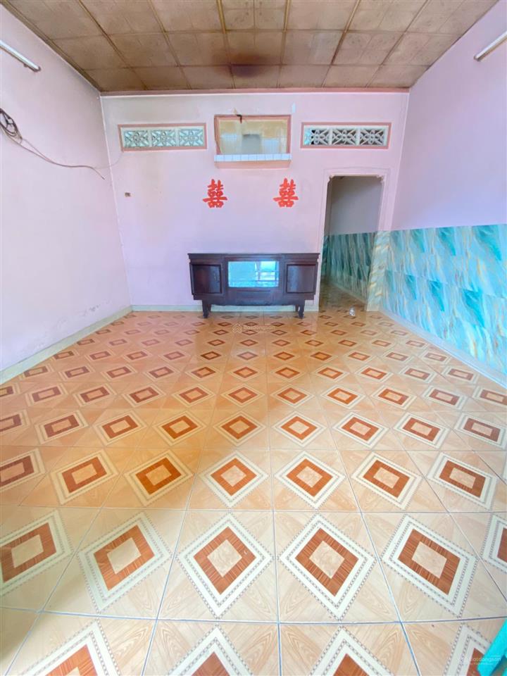 Bán nhà hẻm trung tâm lã xuân oai quận 9