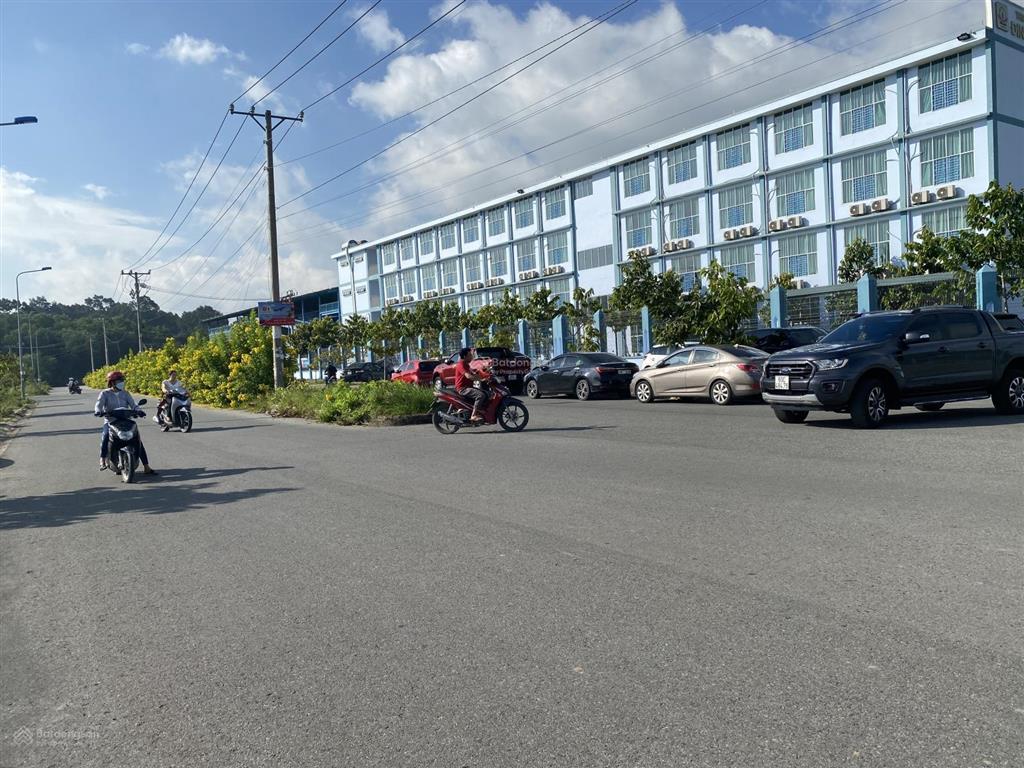 Chủ thiện chí bán gấp lô 93.8m2 kế góc đường n7 hướng nam, vị trí đẹp dân đông trong kdc an thuận