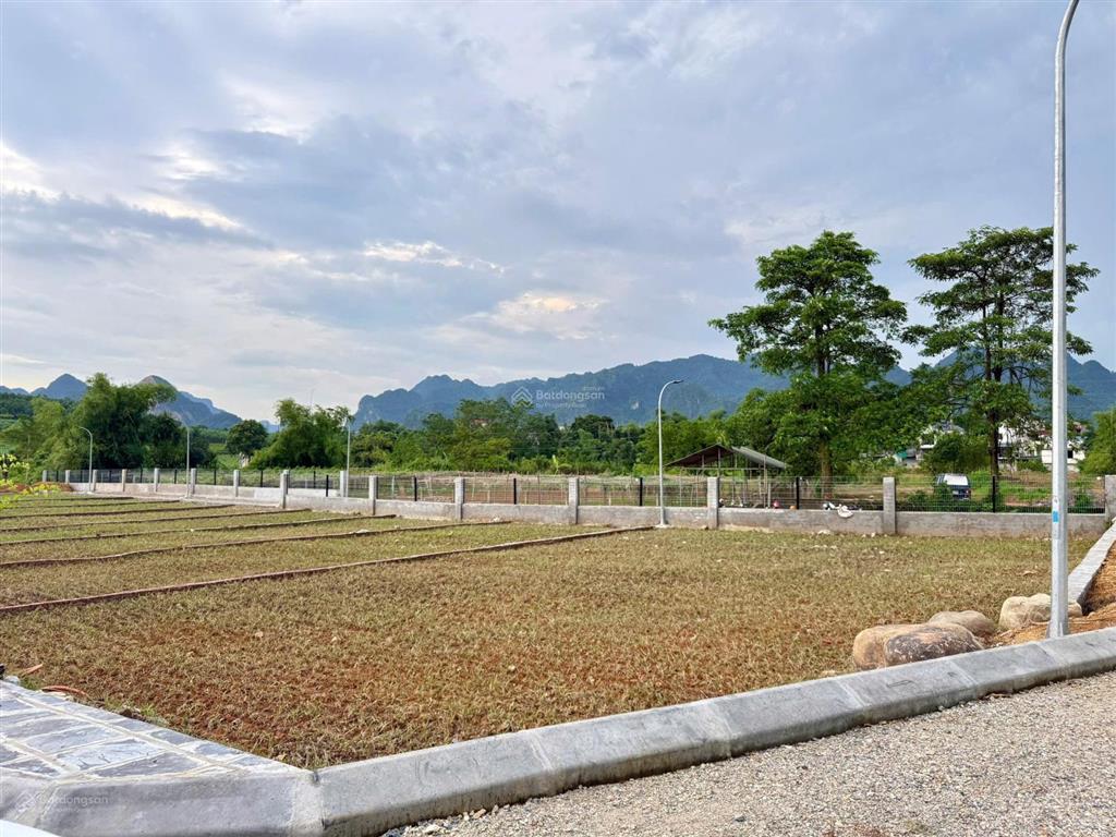 Chính chủ bán lô đất 91,2m2 sát vách dự án utopia villas & resort hướng đông nam view suối tự nhiên