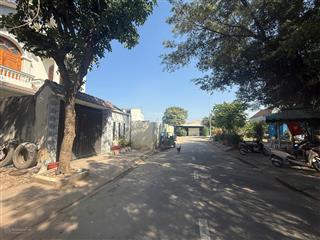 Bán đất mặt tiền đường 6a  đối diện công viên  ngang 7m  giá chỉ 8,8!