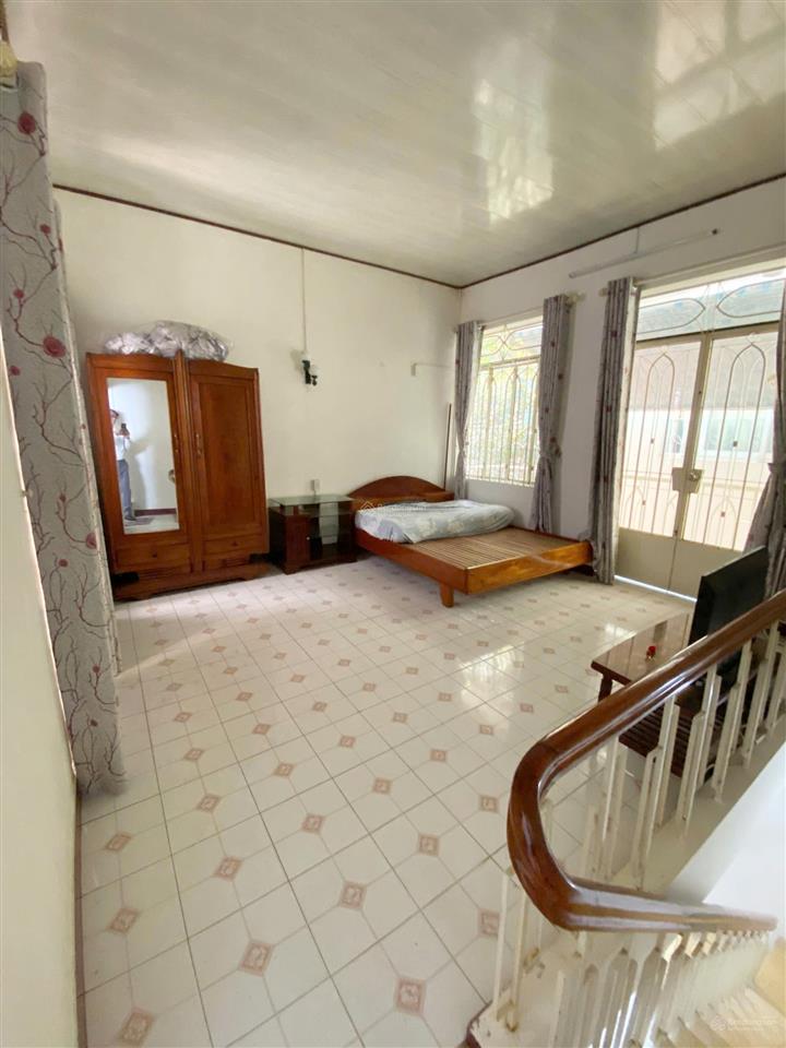 Cho thuê nhà 35/71 nguyễn thiện thuật, trung tâm nha trang