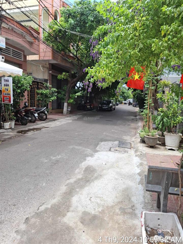 Bán đất vip mặt tiền trần độc, phường trần phú, dt 272m2, cách biển quy nhơn 200m đi bộ