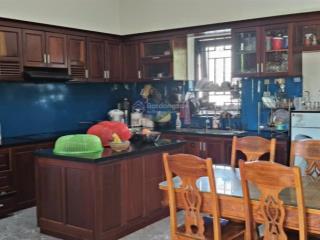 Bán nhà biệt thự vip mặt đường 22m diện tích 1.240m2 giá 7 tỷ 900 triệu.