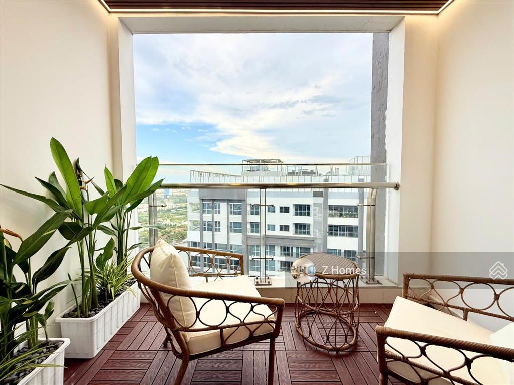 Cần đẩy cho thuê gấp căn 3pn view sông giá tốt tại vinhomes,  0902 929 ***