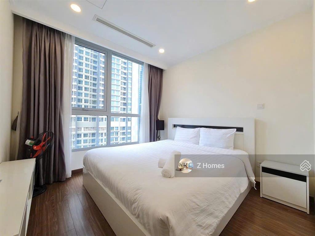Cho thuê 2pn gần landmark 81 giá chỉ 24 triệu/tháng, full nội thất đẹp, view thoáng.  0902 929 ***