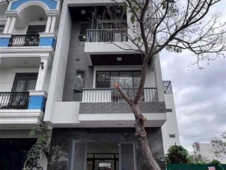 Bán nhà 1 trệt 2 tầng 1 tum thiết kế kiểu căn hộ khu đô thị hà quang 1 cho thuê tốt giá chỉ 7 tỷ 9.