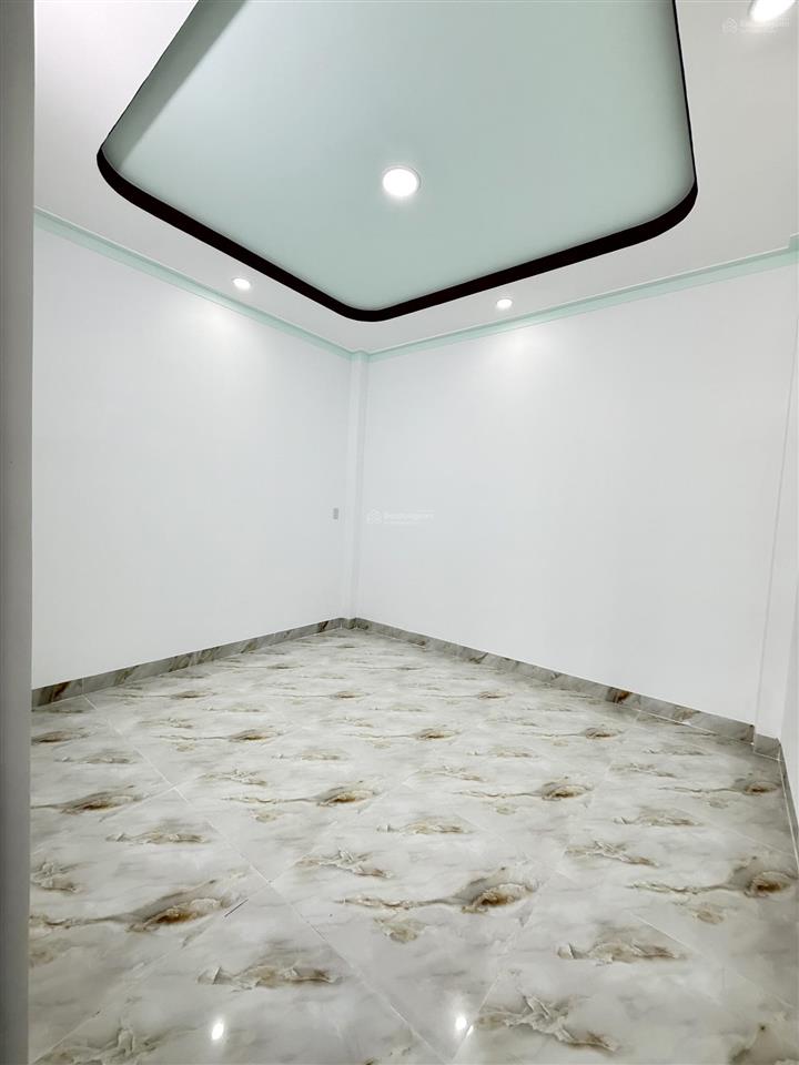 Bán nhà 3 tầng mới hoàn thiện hẻm ô tô đường cầu dứa phú nông cạnh kđt vĩnh điềm trung giá 5.4 tỷ.