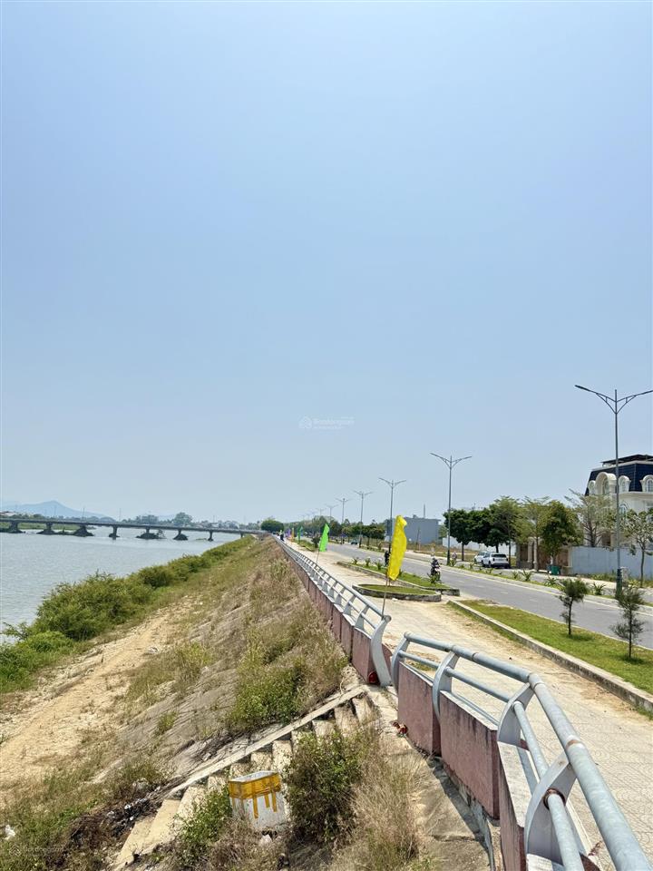 Hàng hiếm bán lô biệt thự view sông cái khu đô thị nam sông cái ngang 14m giá rẻ chỉ 21tr/m2