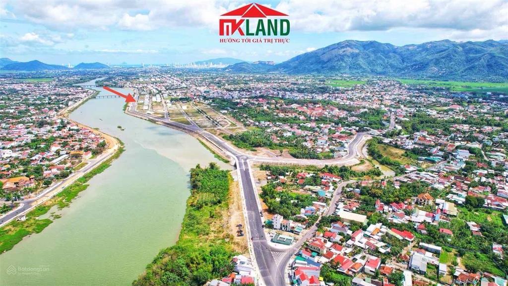 Hàng hiếm bán lô biệt thự view sông cái khu đô thị nam sông cái ngang 14m giá rẻ chỉ 21tr/m2