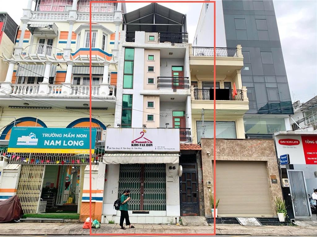 Nhà giá tốt mặt tiền kinh doanh đường tân quý 5x20m đúc 3.5 tấm, đoạn đẹp, sung, gần aeon mall