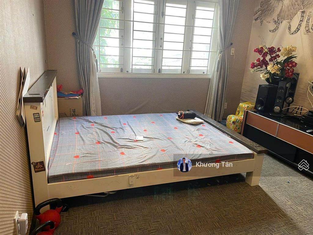 Chính chủ gửi bán nhà villa thoại ngọc hầu 7,6x18m nhà 2t, đoạn đẹp ngay nguyễn sơn  lũy bán bích