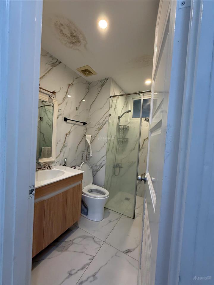 Bán căn góc tòa e ciputra, 4 phòng ngủ, 2 phòng tắm