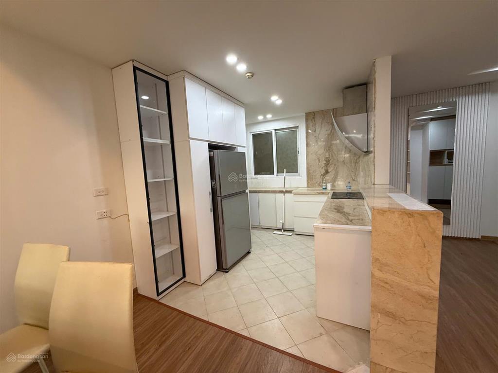 Bán căn góc tòa e ciputra, 4 phòng ngủ, 2 phòng tắm