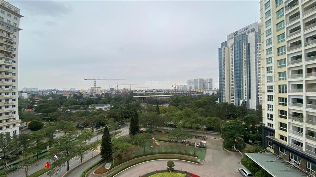 Bán căn hộ vip tòa p1 p2 ciputra 145m2 3 phong ngủ