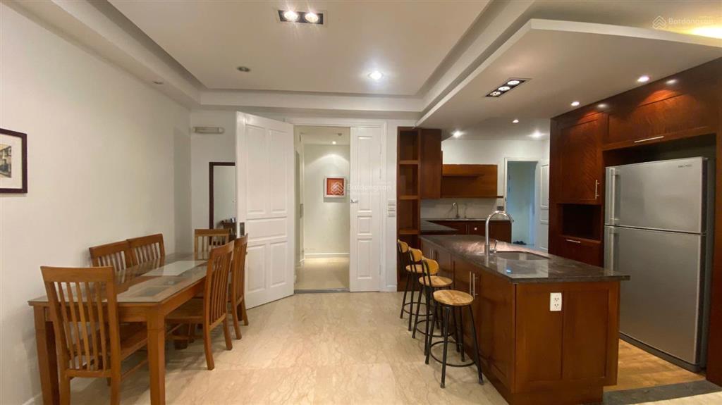 Bán căn hộ vip tòa p1 p2 ciputra 145m2 3 phong ngủ