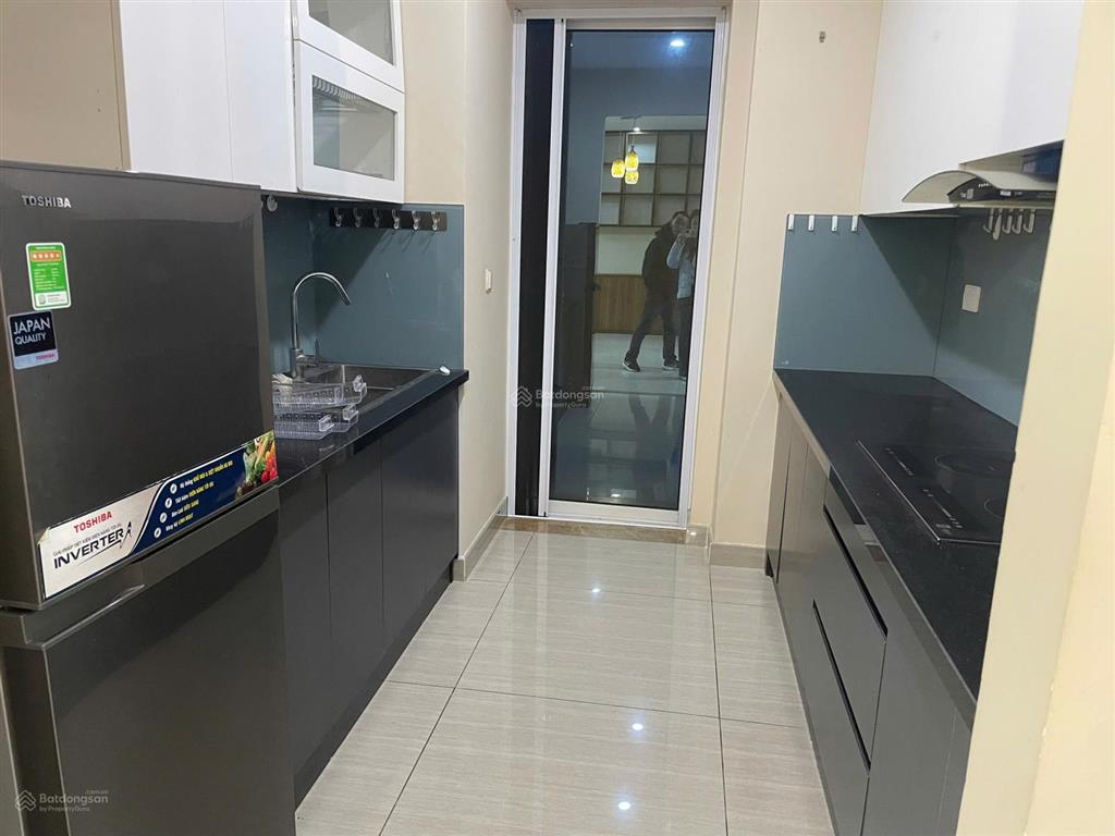 Bán căn hộ 3 phòng ngủ, full đồ, 107.4m2 tòa l345 ciputra