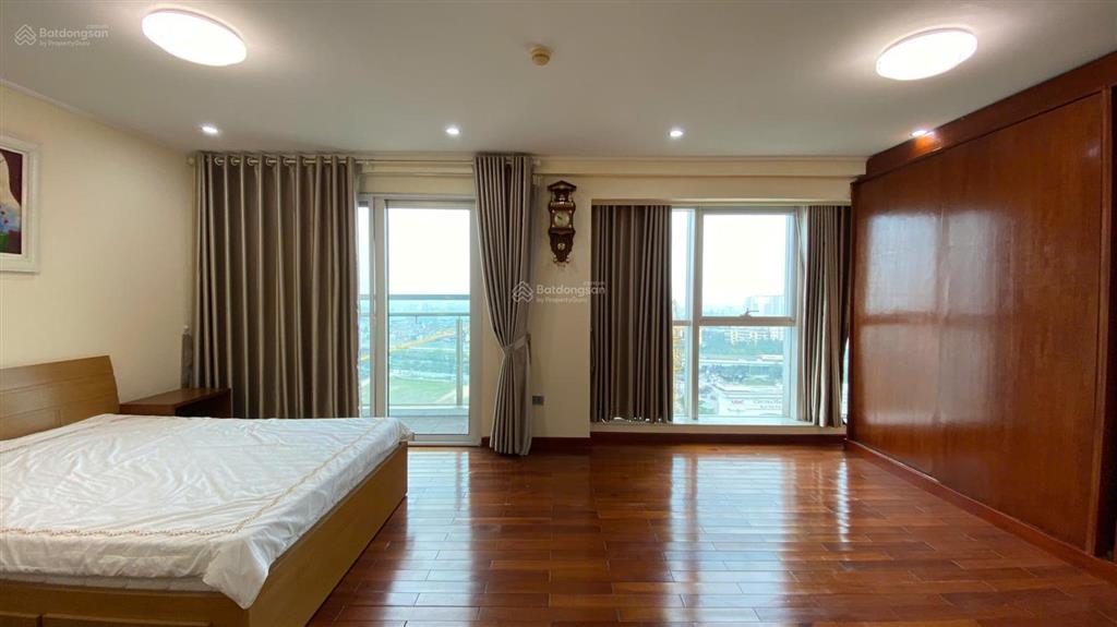 Bán căn góc vip tầng cao tòa l1 l2 ciputra, hà nội giá siêu tốt