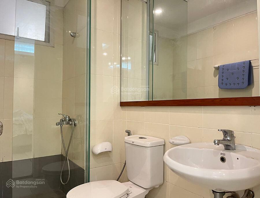 Cho thuê căn hộ tòa e5 ciputra, 123m2, tầng cao, full đồ, giá 18 triệu