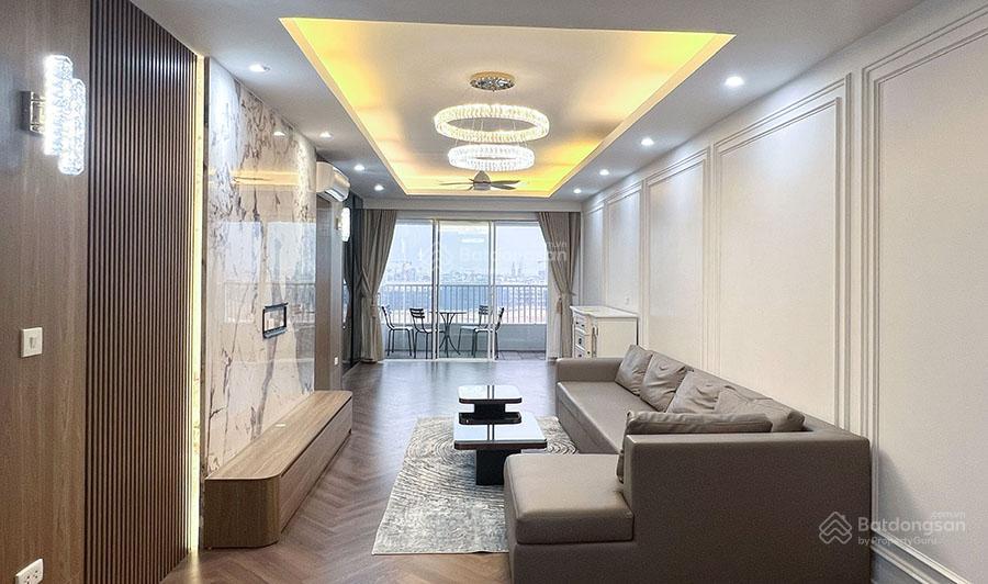 Bán căn hộ view trực diện sân golf tòa p2 ciputra 145m2 siêu đẹp