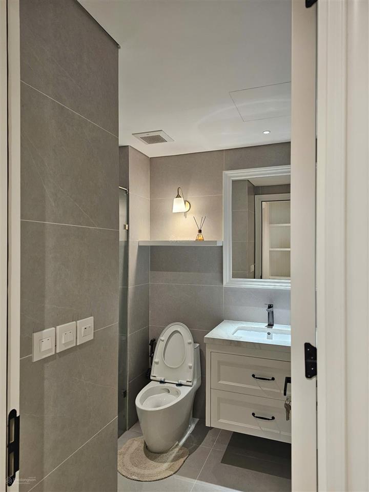 Bán căn hộ tầng cao view hồ tây tòa g3 ciputra, 119m2, nhà siêu đẹp