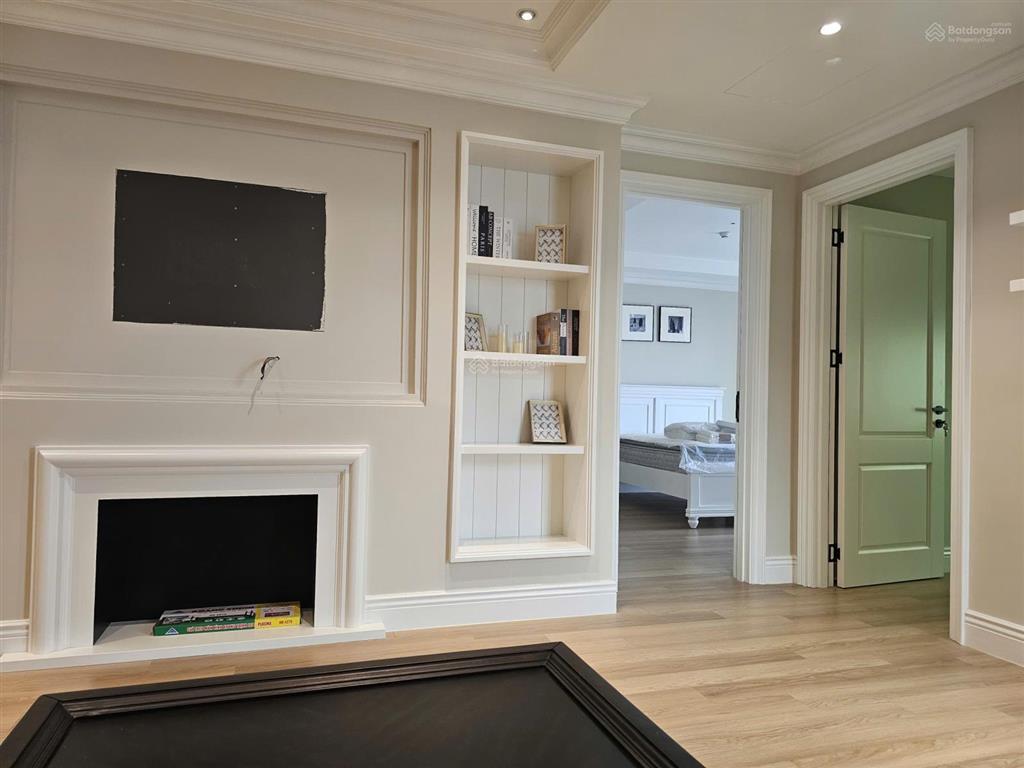 Bán căn hộ tầng cao view hồ tây tòa g3 ciputra, 119m2, nhà siêu đẹp