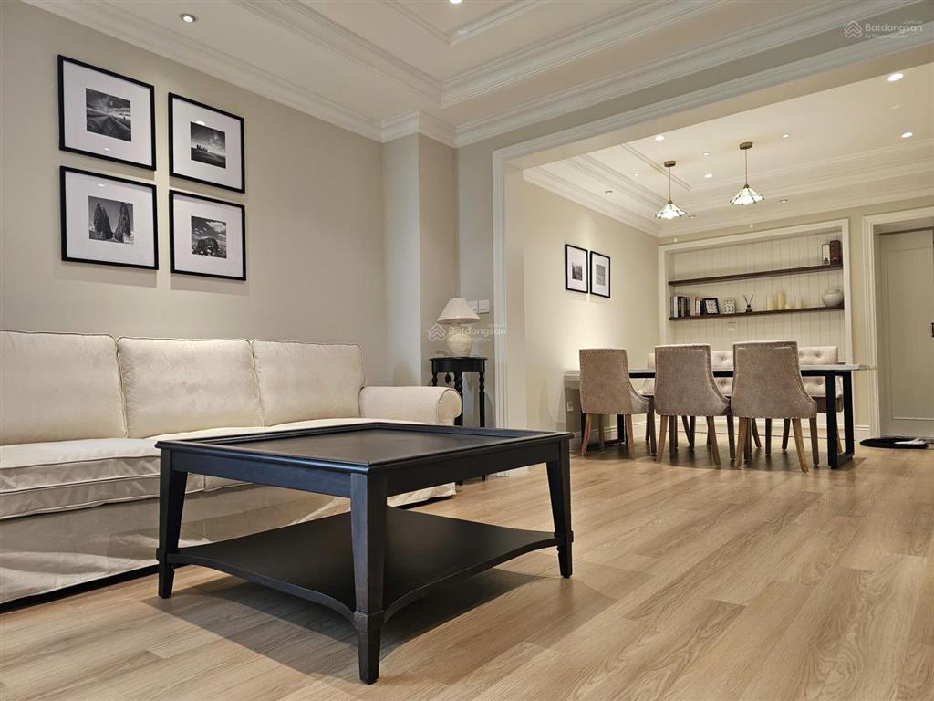 Bán căn hộ tầng cao view hồ tây tòa g3 ciputra, 119m2, nhà siêu đẹp