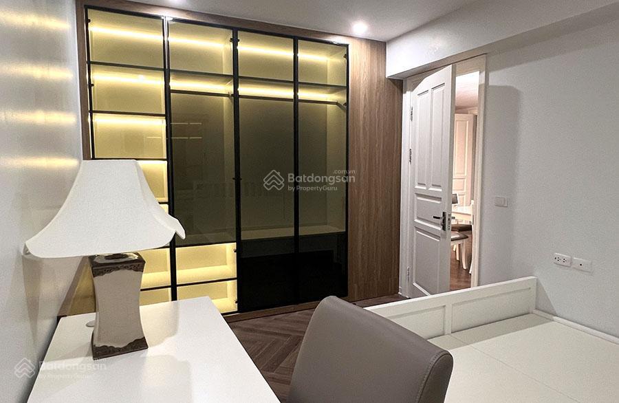 Bán căn hộ tòa p ciputra vip view sân golf 145m², nhà mới xịn, giá tốt.