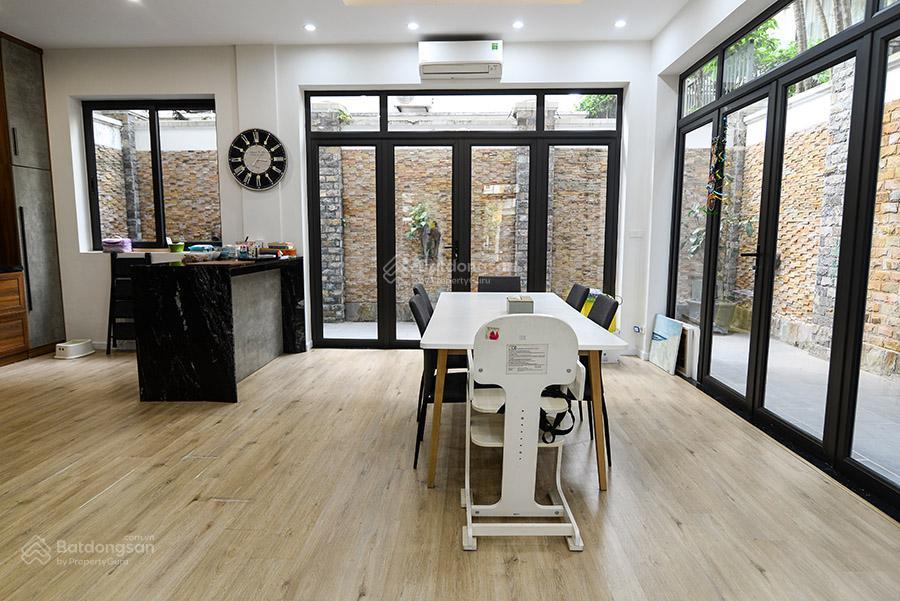 Cho thuê villa ciputra dãy d, nhà đẹp full nội thất