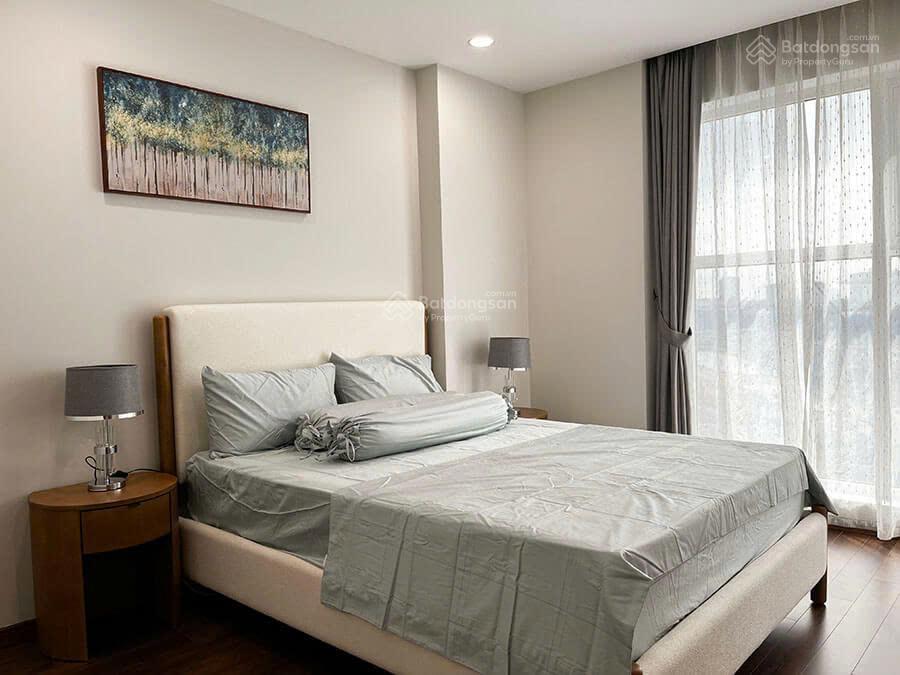 Bán căn hộ view sân golf căn góc tòa l5 ciputra