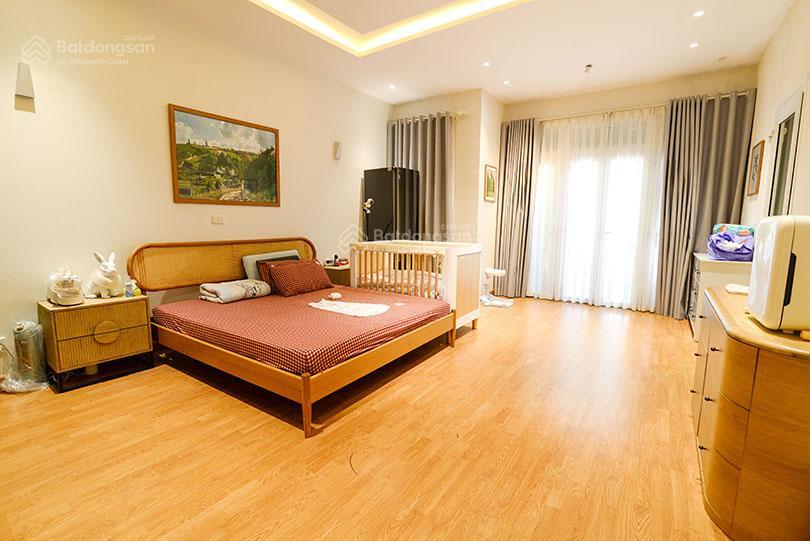 Cho thuê villa ciputra khu t, gần công viên, 3 tầng, 5 phòng ngủ