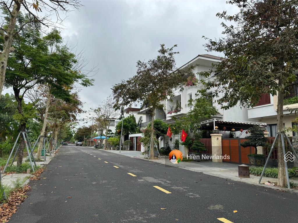 Bán đất biệt thự rộng 300m2  mặt tiền đường giáng hương 10  khu euro villa 2  hòa xuân ngang 15m