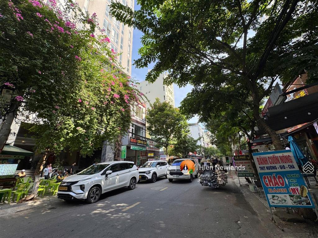 Bán 90m đất tặng nhà đường hà bổng sát biển mỹ khê vị trí siêu vip ngay tt tài chính quốc tế