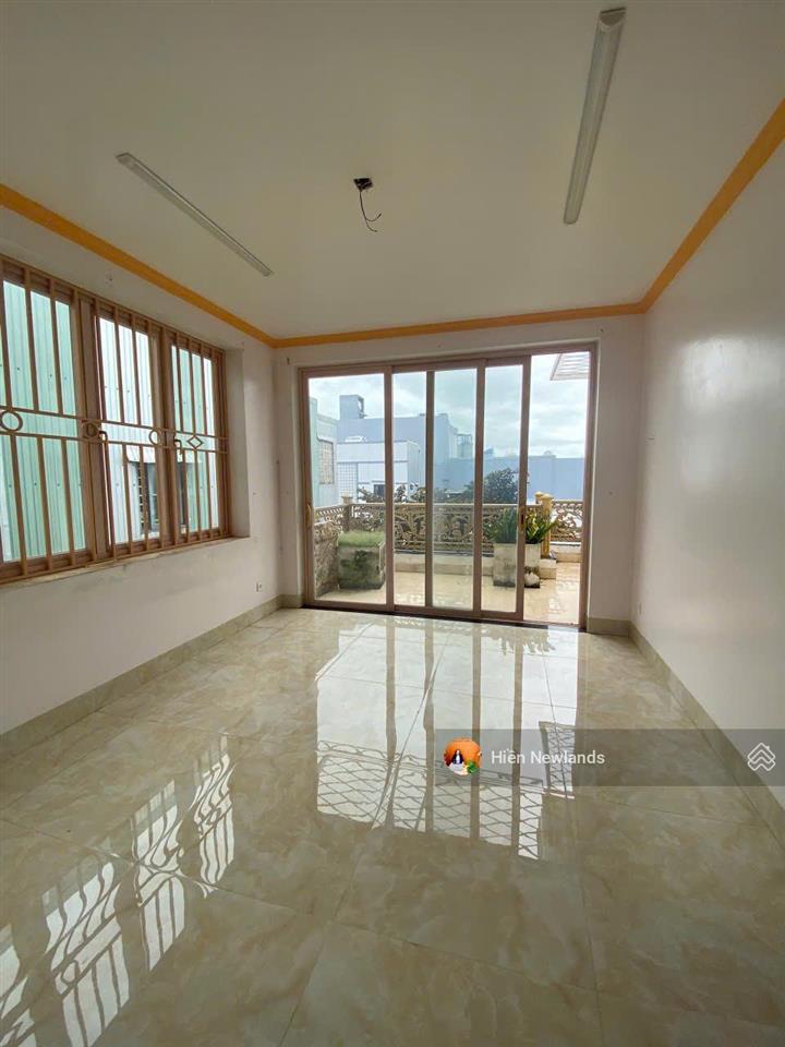 Bán 357m đất x biệt thự 3 tầngmặt tiền đường phạm quang ảnh ngay cầu rồng gần đường võ văn kiệt