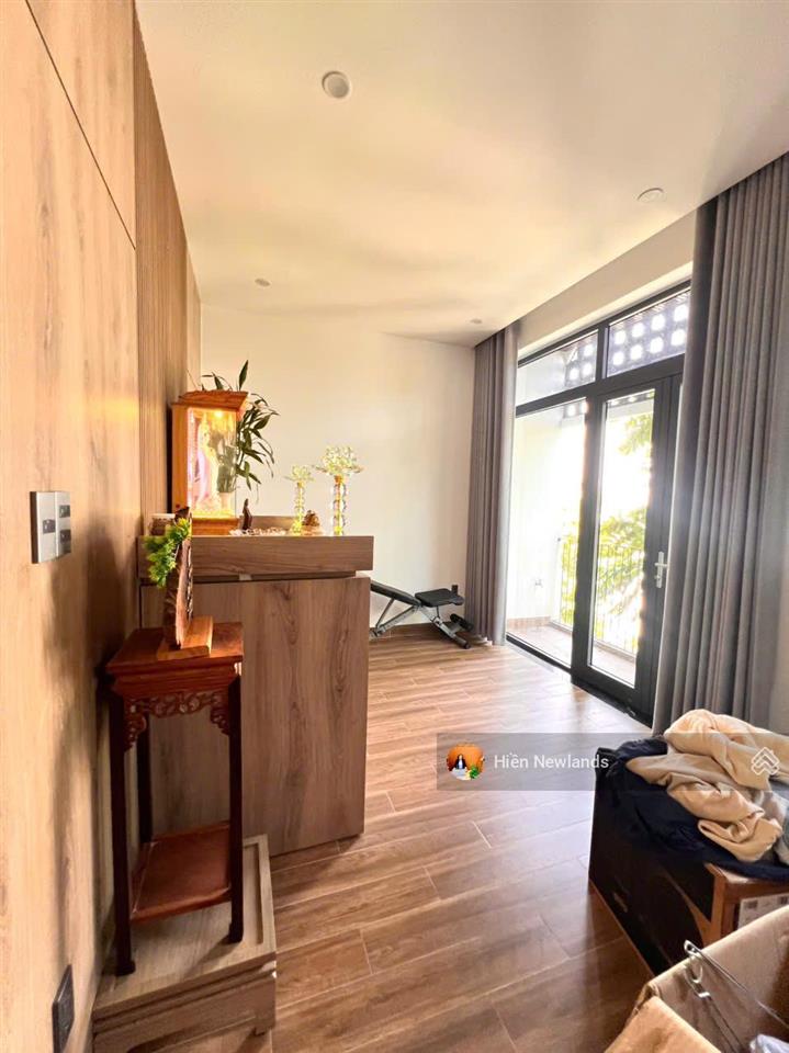 Bán nhà 100m x 3 tầng siêu đẹp mặt tiền đường an hải gần đỗ anh hàn gần chợ an hải bắc giá 12,2 tỷ