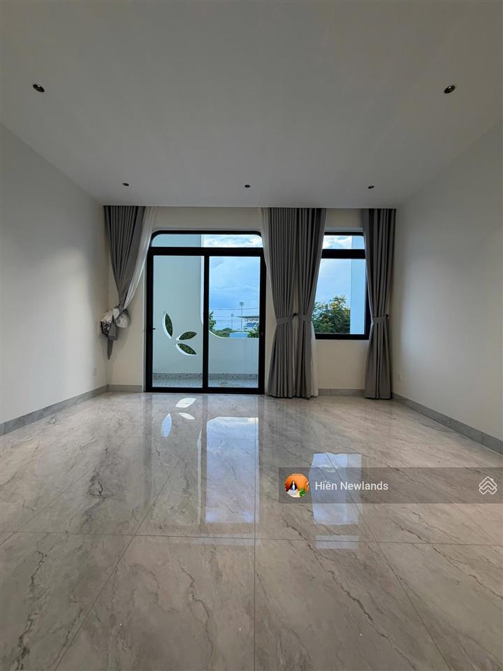 Bán nhà 3 tầng siêu đẹp mặt tiền đường nguyễn sắc kim gần mai chí thọ khu hoà xuân, cẩm lệ