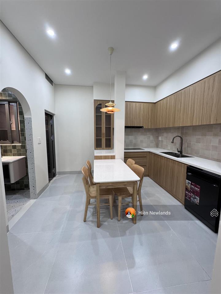 Bán nhà 2 tầng siêu đẹp mặt tiền đường thanh long trung tâm phường hải châu, đà nẵng