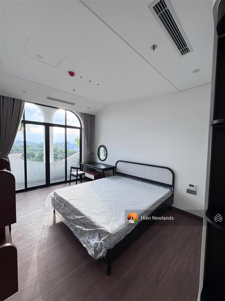 Cho thuê căn hộ cao cấp rộng 90m², 2pn, 2wc mặt tiền đường ngay tòa fpt complex đà nẵng