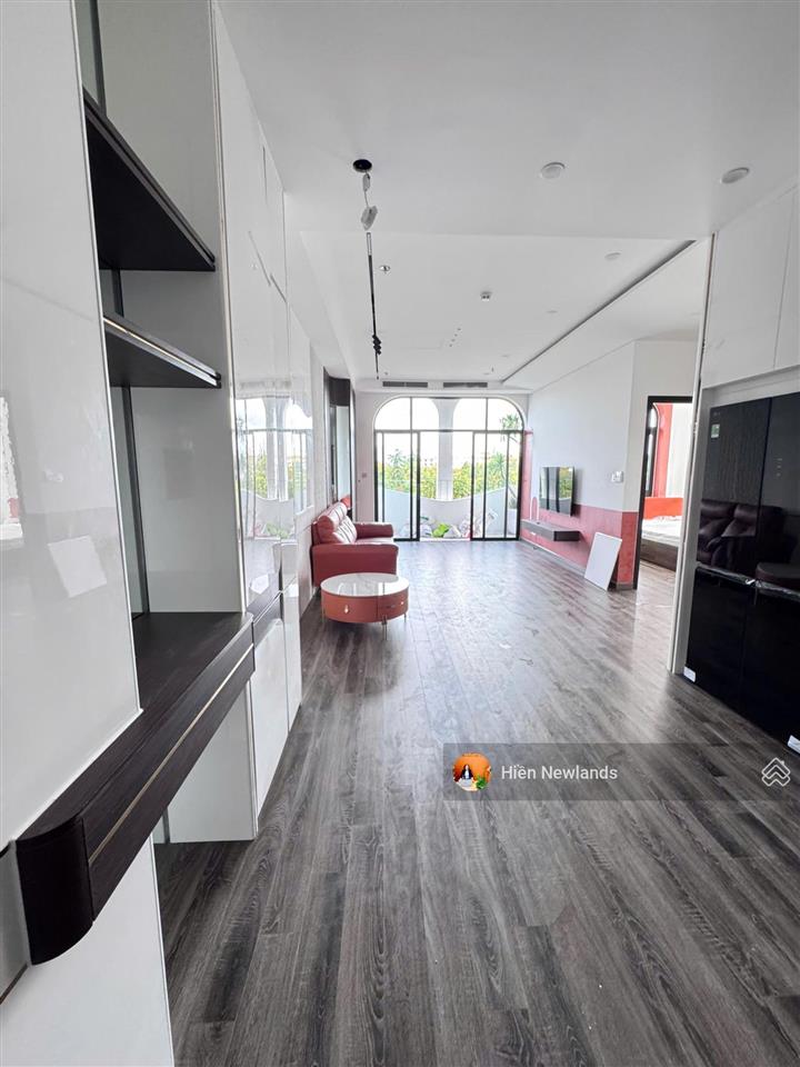 Cho thuê căn hộ cao cấp rộng 90m², 2pn, 2wc mặt tiền đường ngay tòa fpt complex đà nẵng