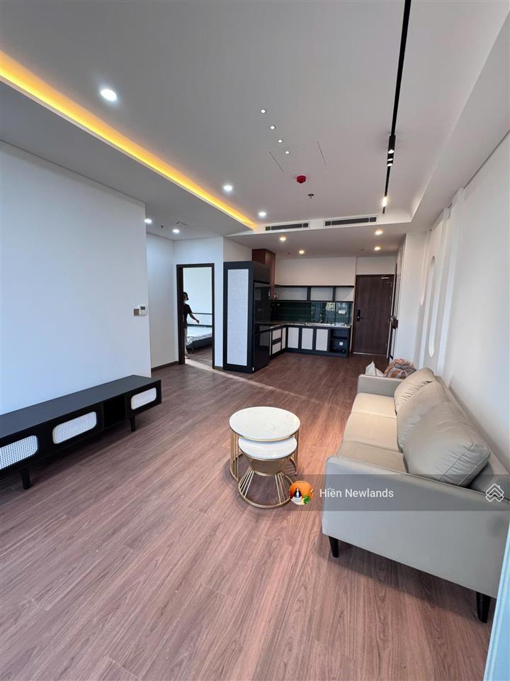 Cho thuê căn hộ cao cấp rộng 90m², 2pn, 2wc mặt tiền đường ngay tòa fpt complex đà nẵng