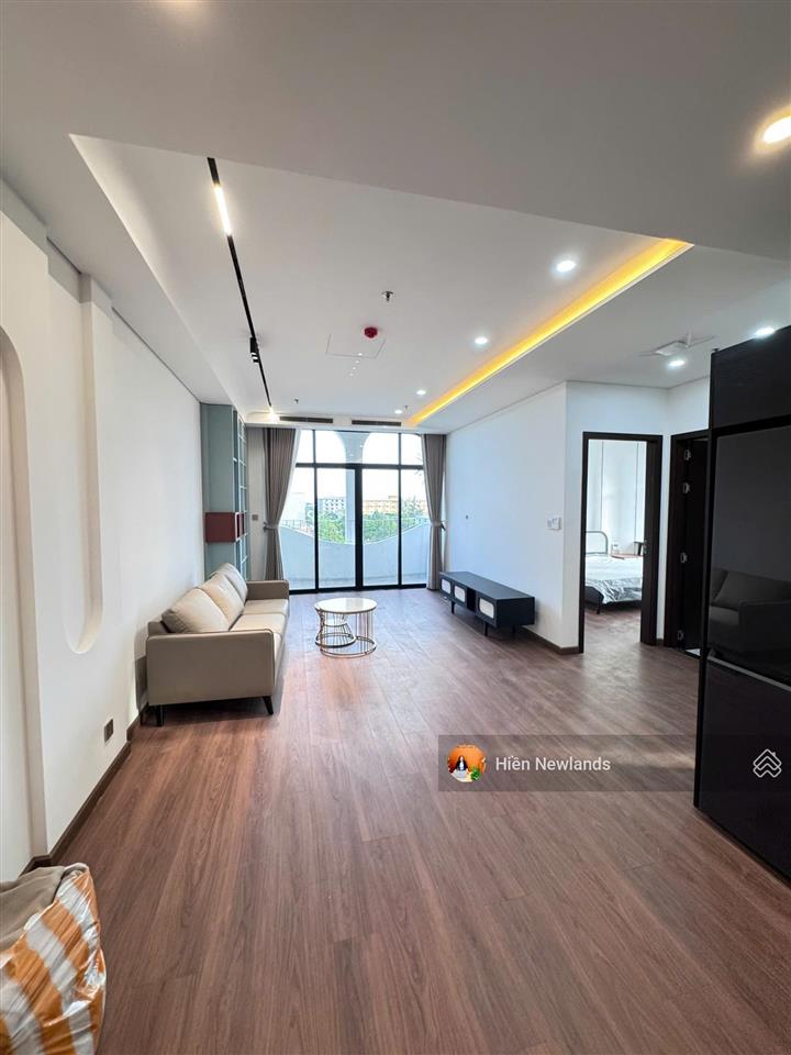 Cho thuê căn hộ cao cấp rộng 90m², 2pn, 2wc mặt tiền đường ngay tòa fpt complex đà nẵng