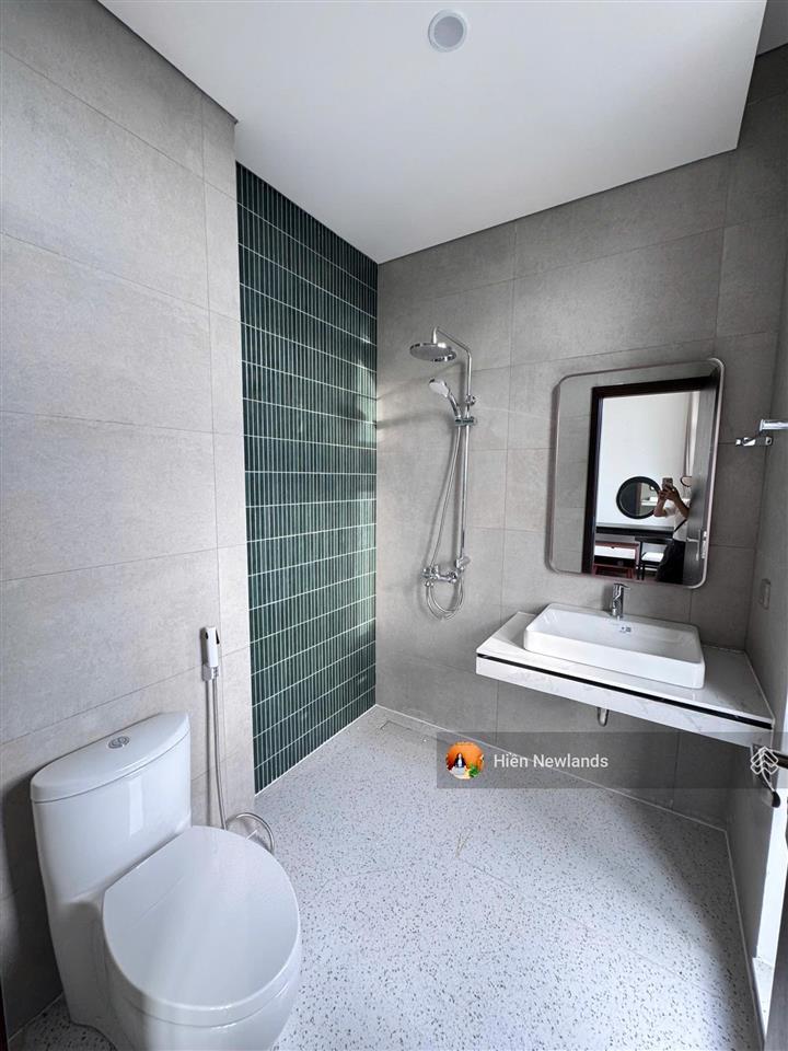 Cho thuê căn hộ cao cấp rộng 90m², 2pn, 2wc mặt tiền đường ngay tòa fpt complex đà nẵng