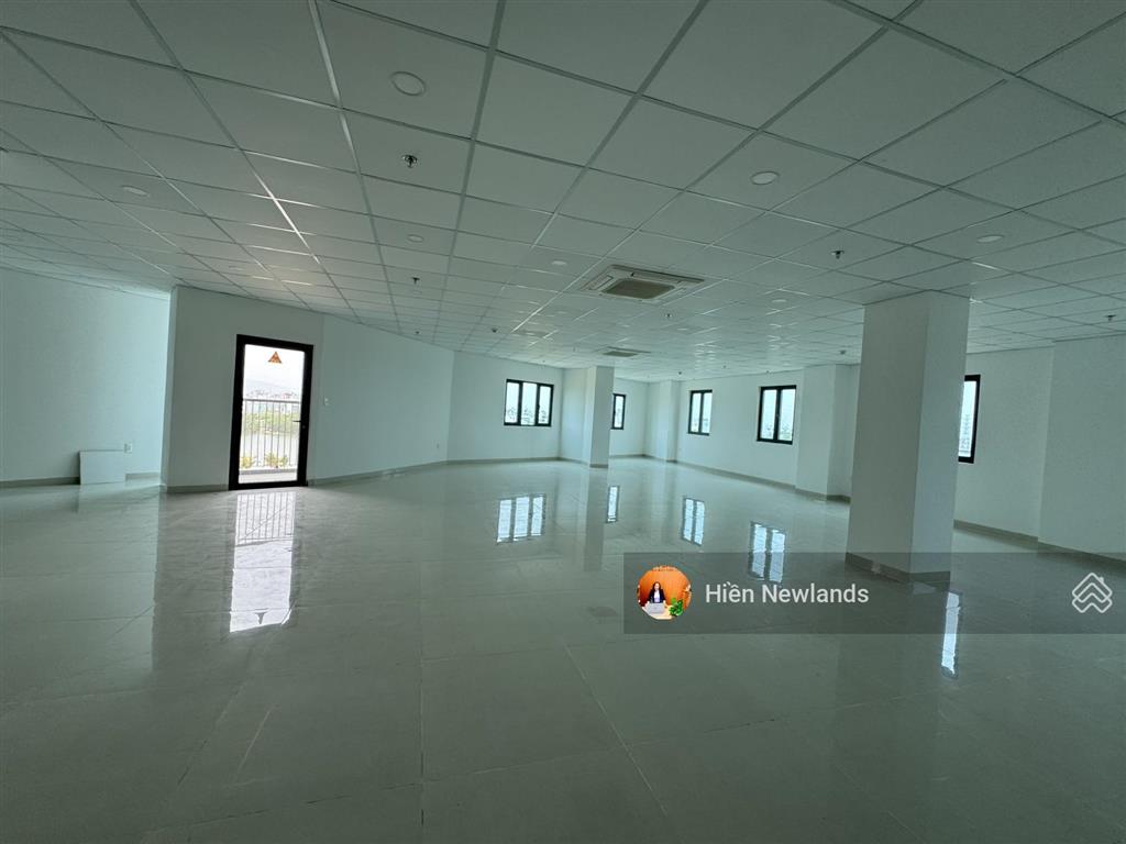 Cho thuê tòa vp hầm + 7 tầng rộng 2.066m2  góc 2 mặt tiền đường 10,5m khu hòa xuân ngũ hành sơn