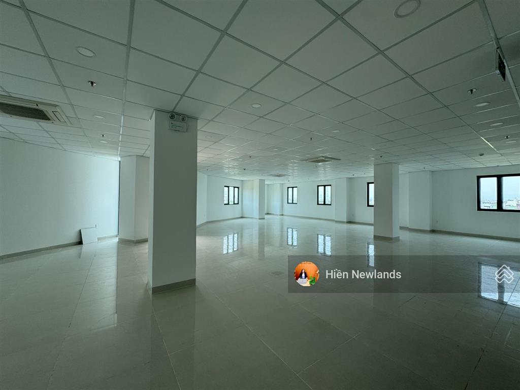 Cho thuê tòa vp hầm + 7 tầng rộng 2.066m2  góc 2 mặt tiền đường 10,5m khu hòa xuân ngũ hành sơn