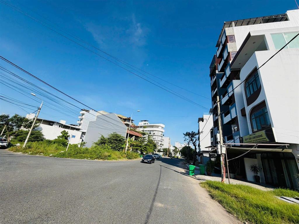 Bán rẻ 125m đất  mặt tiền đường đoàn khuê  khu nam việt á sát sông hàn  sạch đẹp chỉ 76tr/m2