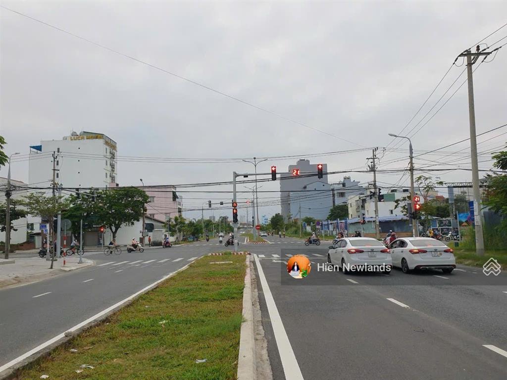 Bán lô góc 2 mặt tiền đường phạm vấn  nguyễn đức an 185m đất ngang 10m gần biển giá 35 tỷ có tl