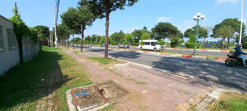 Bán đất mặt tiền đường 2/9, phường phước thắng, tphcm (p11, tp vũng tàu cũ), giá 7 tỷ, dt 206m2